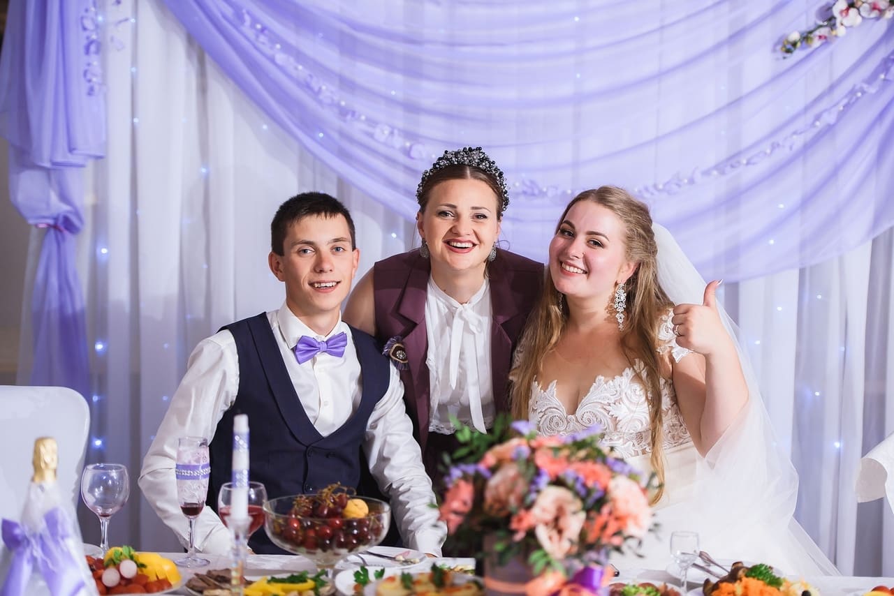 ведущий на свадьбу минск
